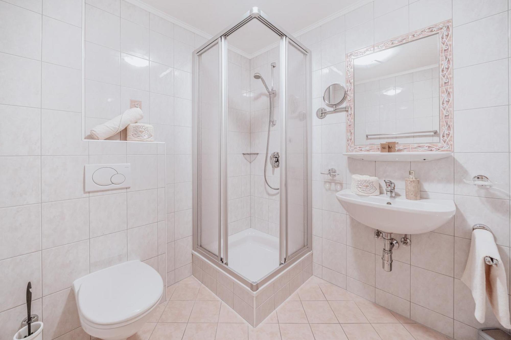 Auer-Fiegl Bed & Breakfast Solden Ngoại thất bức ảnh
